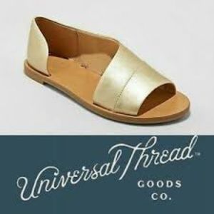 Gold Universal Thread Sandals
